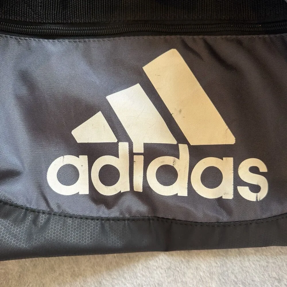 Adidas Defender IV Duffel Bag M/L 25
